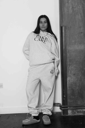 COMMONPLACE ESSENTIALS - Take Care Hoodie - Grey Marle