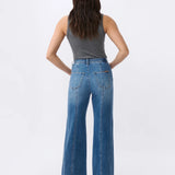 KIREINA - Farrah Jean - Dakota Wash