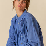 INDI & COLD - Leah Pleated Shirt - Azul Klein