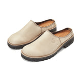 COMMONPLACE ESSENTIALS - Commonplace x Mckinlays anderson Slip On - Paper