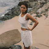 COMMONPLACE ESSENTIALS - Alba Short - White