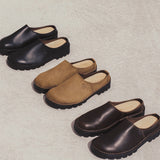 COMMONPLACE  ESSENTIALS - Commonplace x Mckinlays  Anderson slip on - Brown