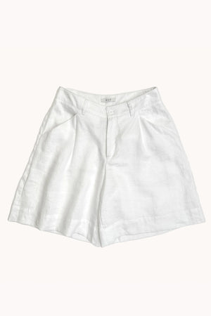 HUT -  Tailored Linen Shorts - White