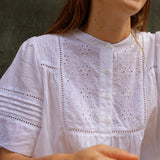 INDI & COLD - Embroidered Voile Blouse - Blanco
