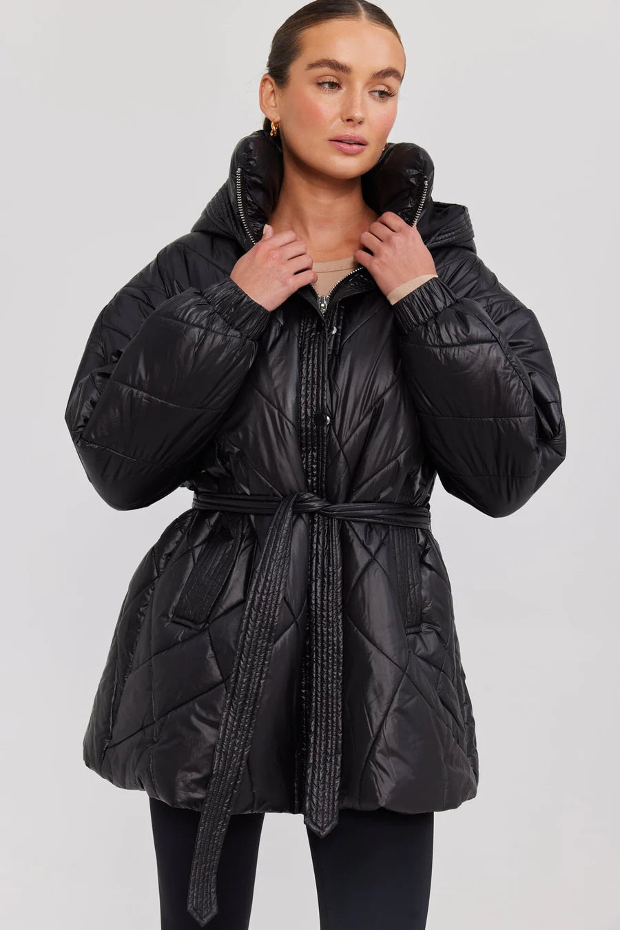 Toast Society - Nova Midline Puffer - Black