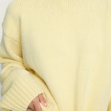 KIVARI - Odette Crew Neck Jumper - Butter