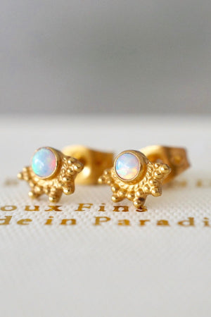 Monsieur Blonde - Iris Earrings