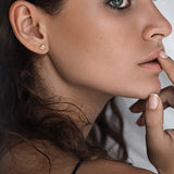 MONSIEUR BLONDE - Iris Earrings
