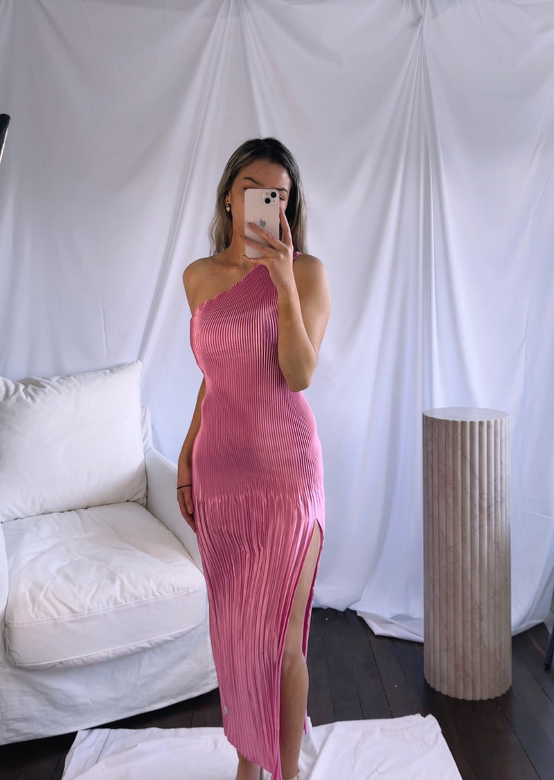 L'IDEE - Gigi Gown - Hot Pink