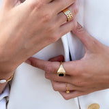 MONSIEUR BLONDE - Attractive Face Ring